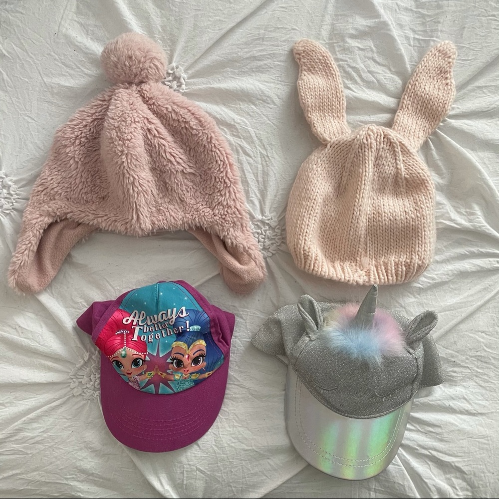 Assorted kid's hats